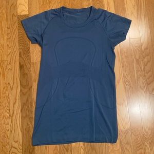 Blue lululemon swifty tech top
